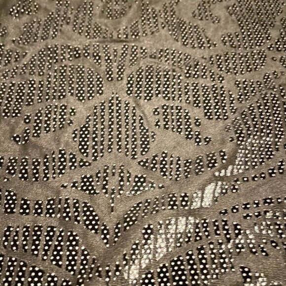 Janira Tops Womens Short Sleeve Velvet Top Size Medium - Picture 6 of 16